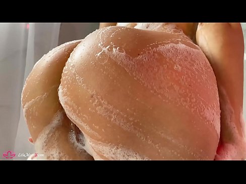 ❤️ Brunette Masturbates obo pẹlu Vibrator to Intense Orgasm ni Shower ️❌ Fidio furo ️❤